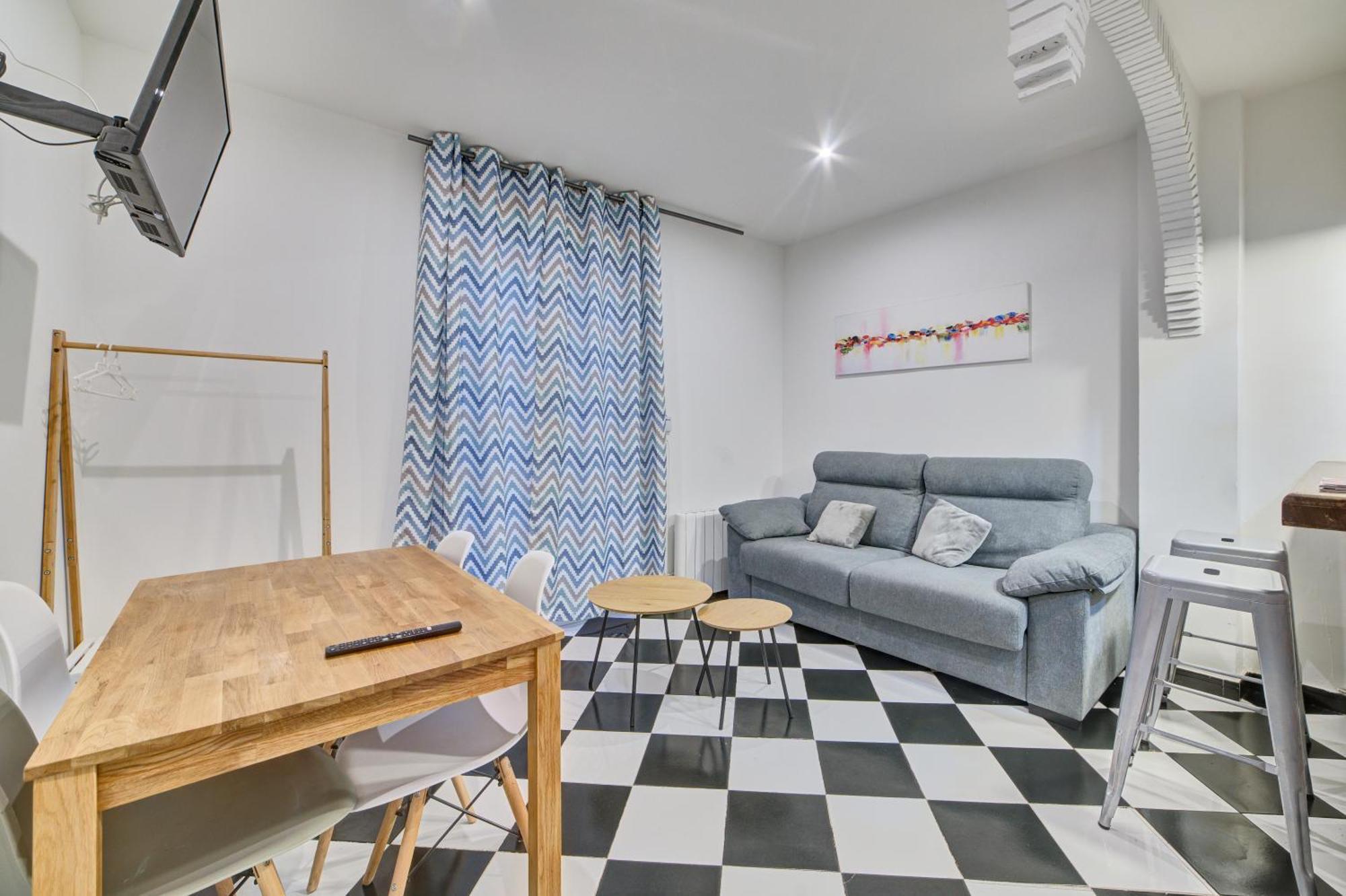 La Navarra By Clabao Apartment